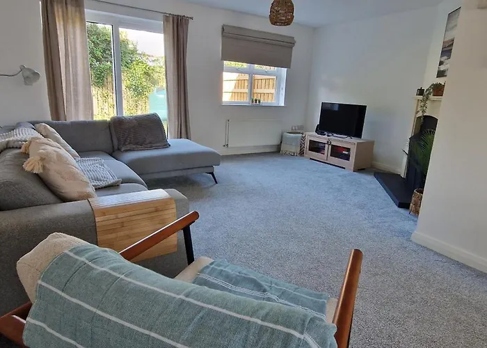 Cashel On The Coast, 3 Bedroom Holiday Home, Ballycastle